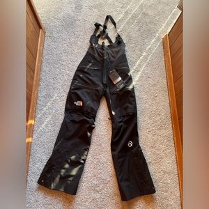 NWT North Face Summit Series Bib
